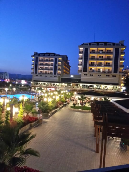 Hotelanlage Dizalya Palm Garden