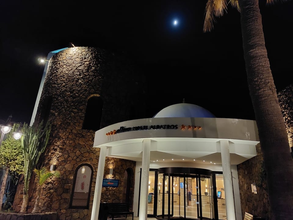 Außenansicht allsun App.-Hotel Albatros