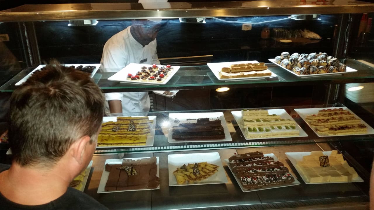 Abendessen Pickalbatros Jungle Aqua Park Resort - Neverland Hurghada