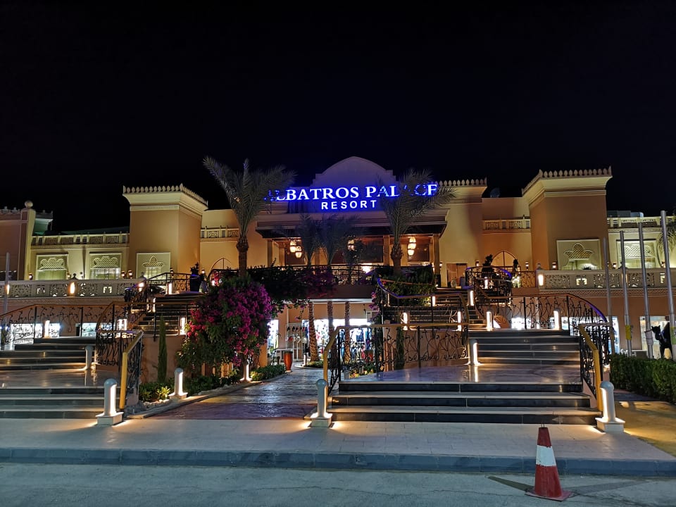 Außenansicht Pickalbatros Palace Resort