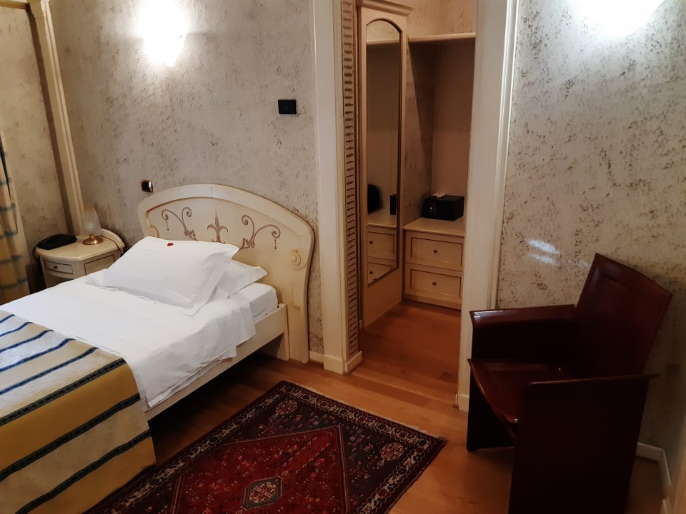 Zimmer Colomba D'Oro Hotel