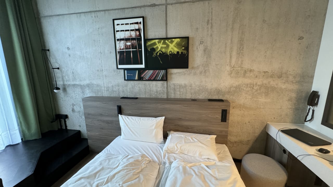 Zimmer REVERB by Hard Rock Hamburg