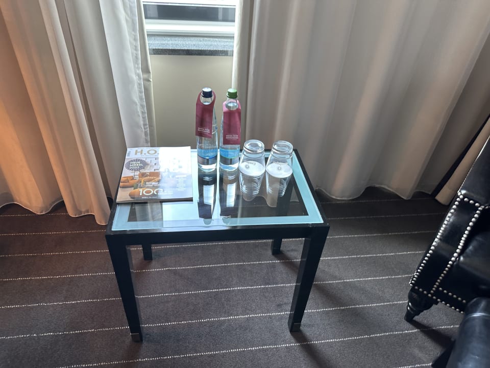 Zimmer Mövenpick Hotel Stuttgart Airport