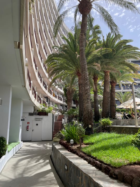 Gartenanlage Seaside Hotel Sandy Beach