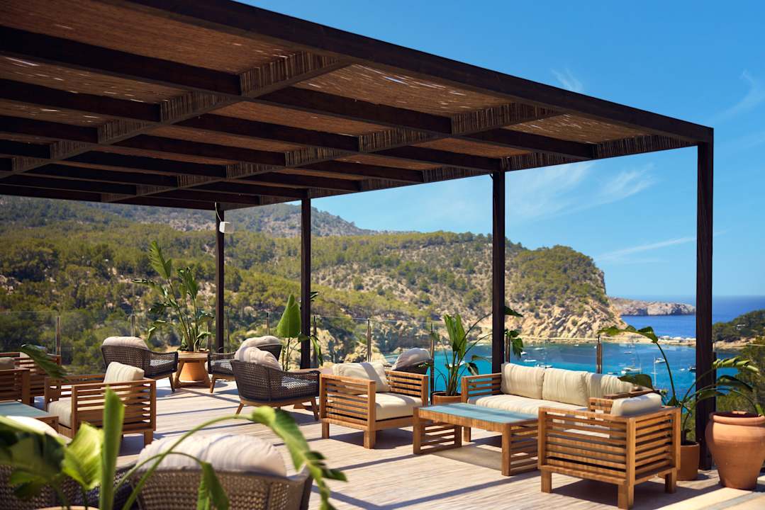 Gastro Cala San Miguel Ibiza Resort, Curio Collection by Hilton