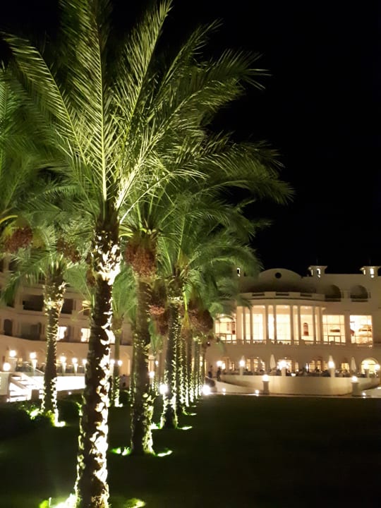 Garten Premier Le Reve Hotel & Spa