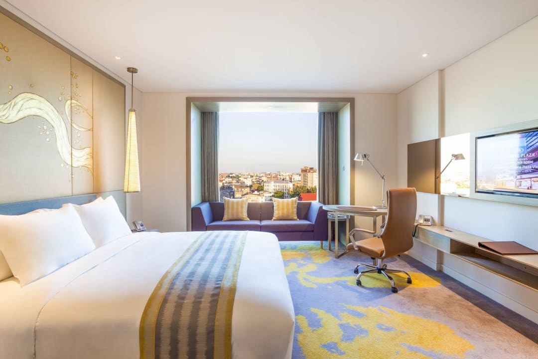 Guest Room Crowne Plaza Vientiane