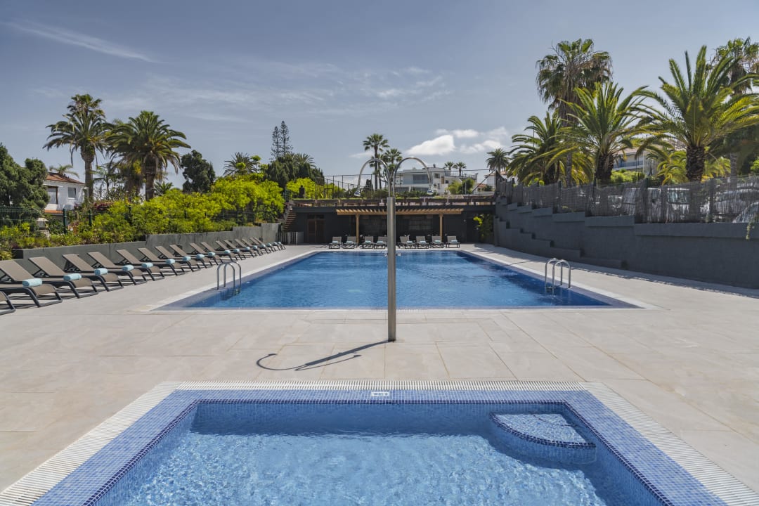 Pool FERGUS Puerto de la Cruz