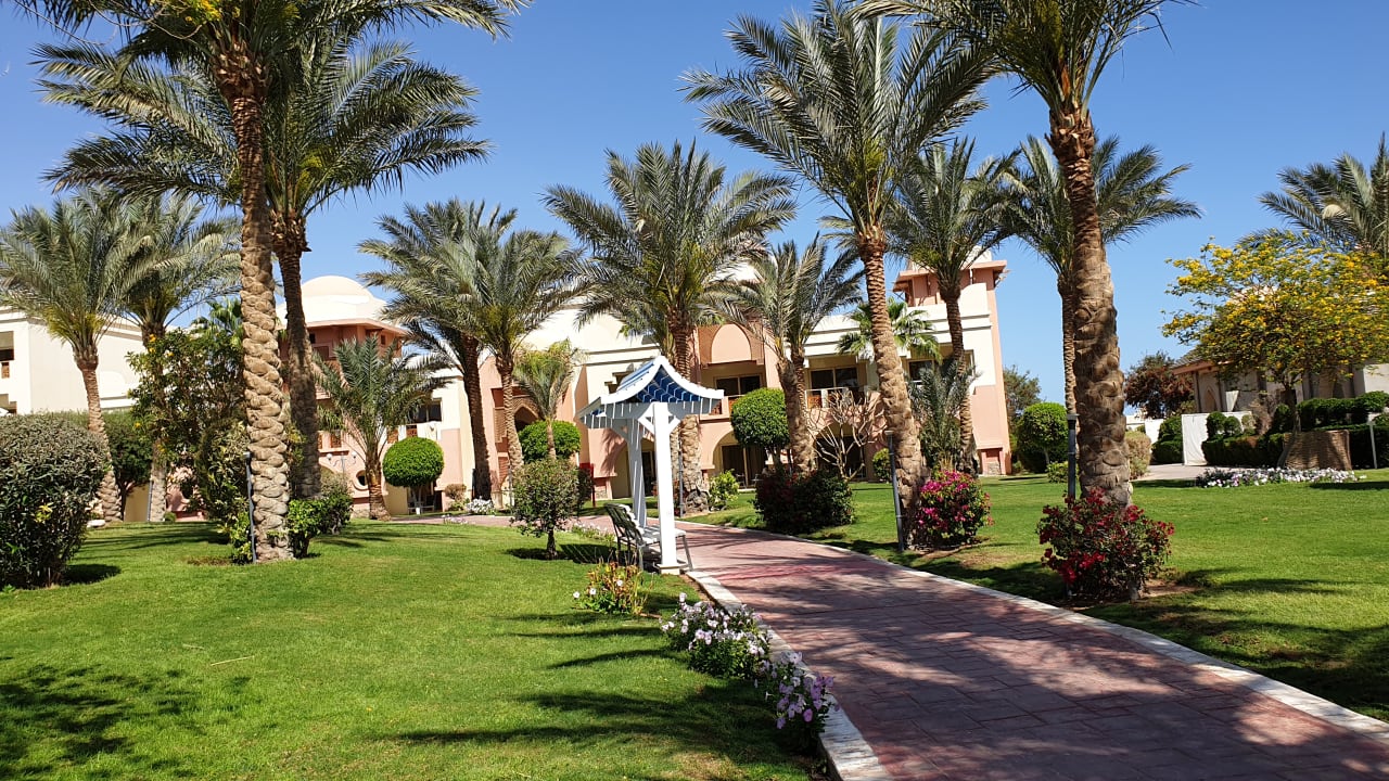 Gartenanlage Serenity Alpha Beach