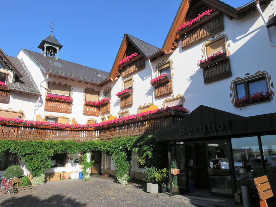 "Außenansicht Berghof In B..." Hotel Berghof (Berghausen ...