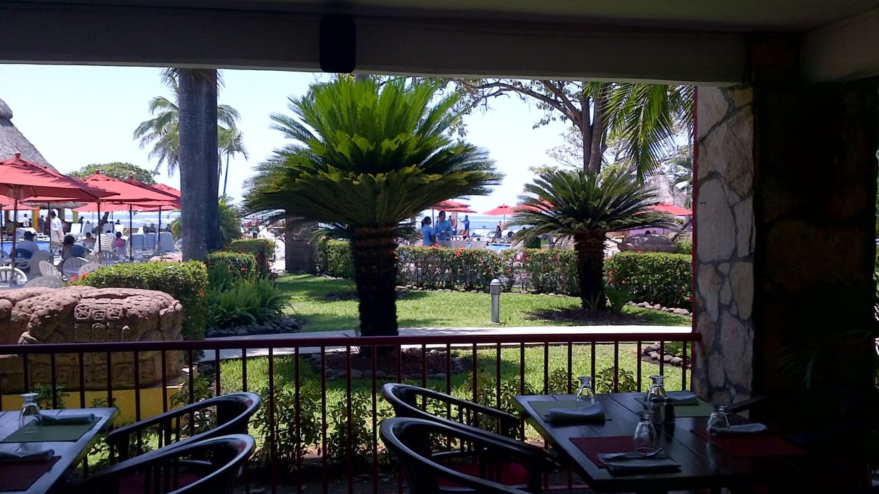 Vue du buffet Royal Decameron Salinitas