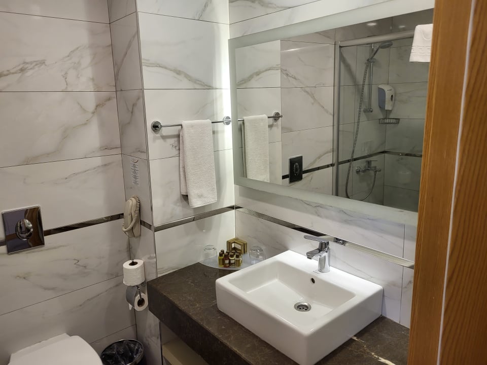 Zimmer Glamour Resort & Spa