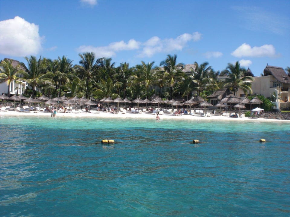 Blick aufs Hotel vom Wasser Veranda Palmar Beach Hotel