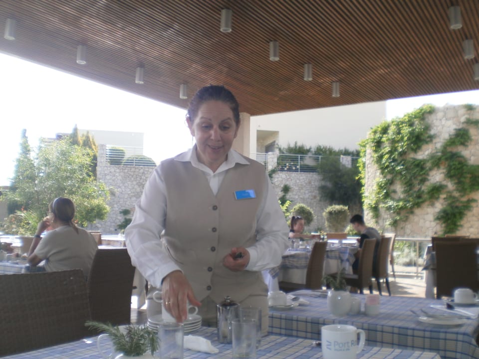 Unsere Frühstücksfee SENTIDO Port Royal Villas & Spa