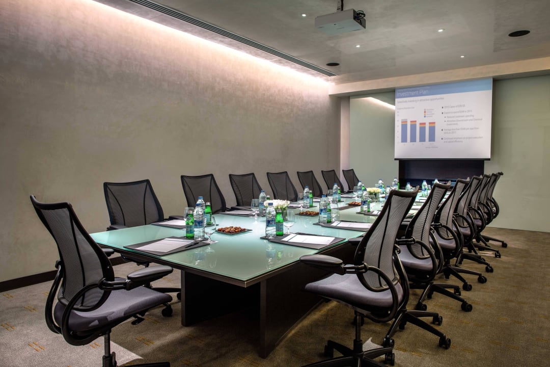 Conference Rooms and Event Facilities The Art Hotel & Resort