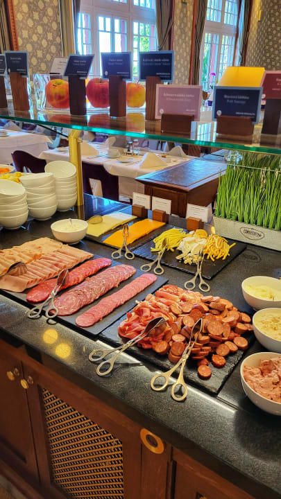 Gastro Grand Hotel Kempinski High Tatras