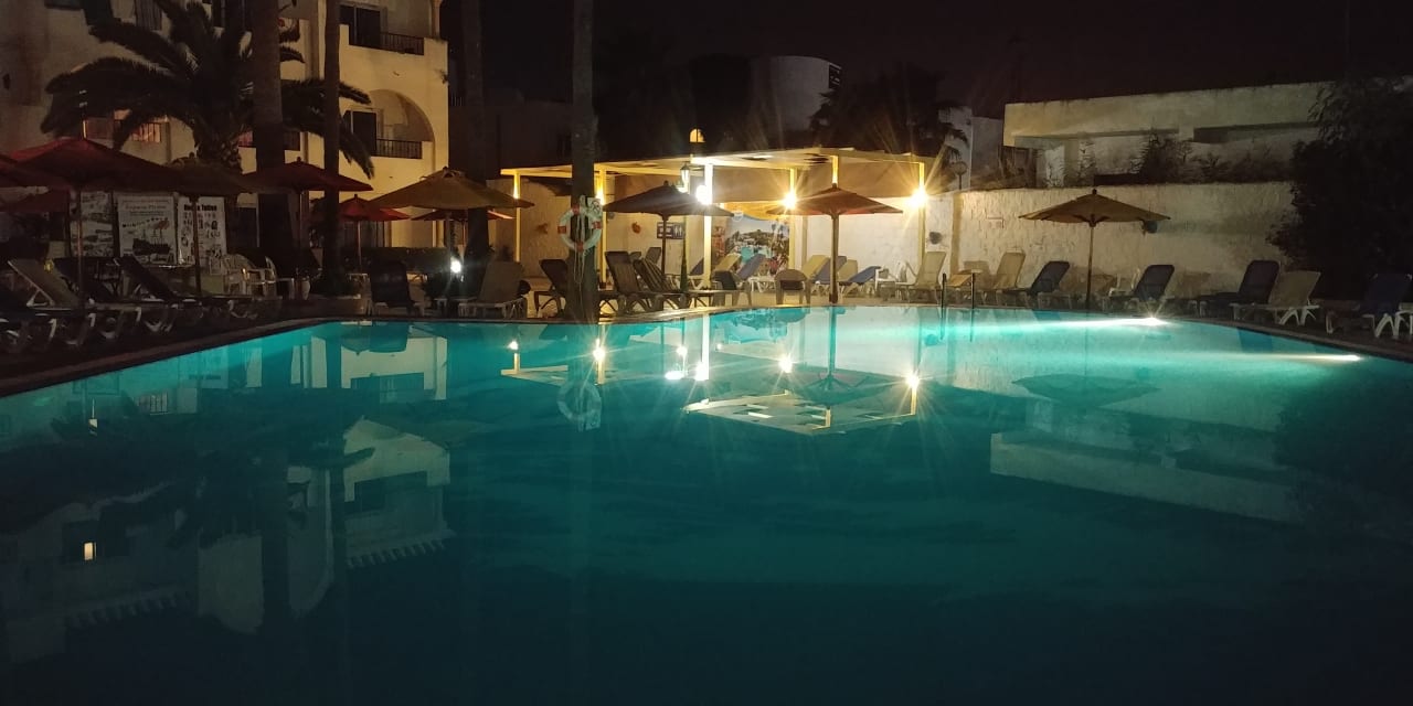 Pool Hotel Nesrine