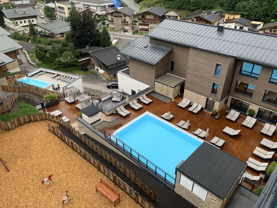 Pool Hotel ADAPURA Wagrain