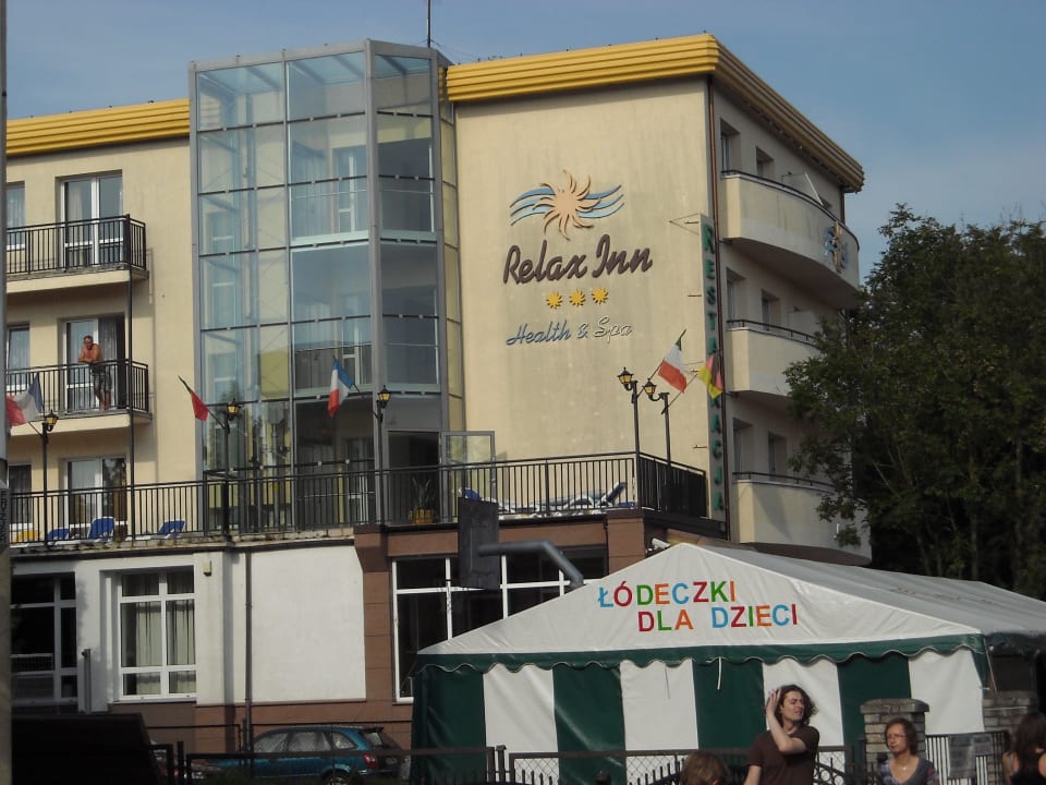 Relex inn Blick von der Strassenseite Relax Inn Health & Spa