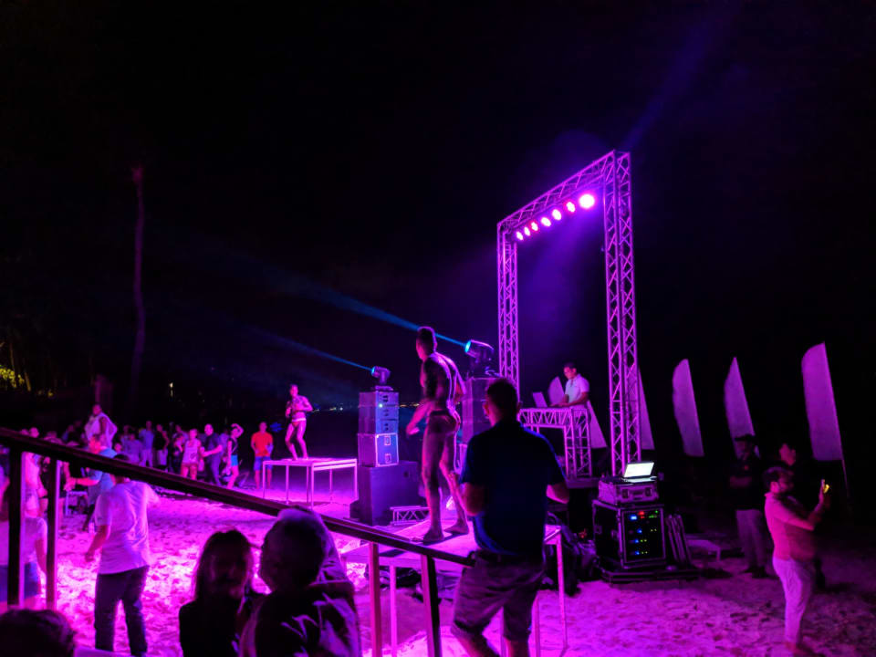 Wöchentliche Strandparty Grand Palladium Select Bávaro Resort & Spa