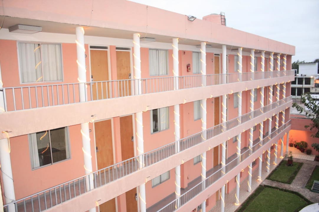 Rückseite des Hotels Hotel Maria Del Carmen