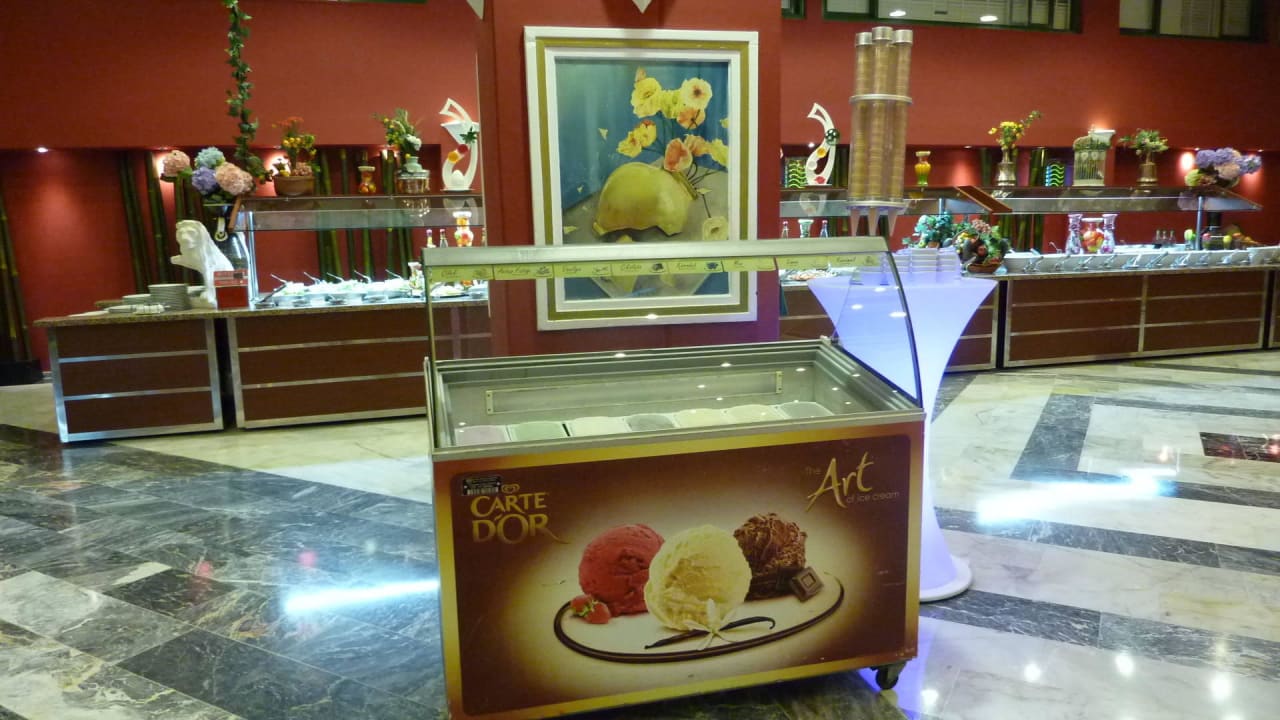 Eiscreme Hotel Miramare Beach