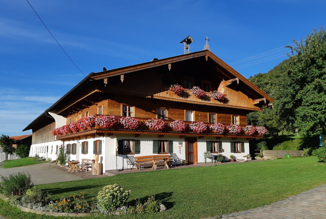 Außenansicht Bergerhof Gmund Familie Lutz