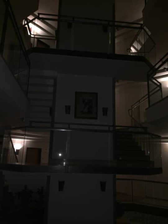 Korytarz Globales Cortijo Blanco