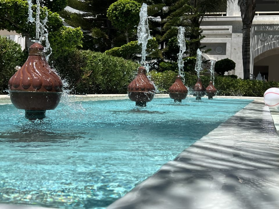 Gartenanlage Royal Taj Mahal Hotel