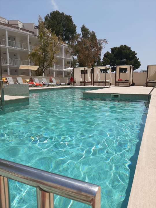 Pool BQ Bulevar Paguera - Adults only