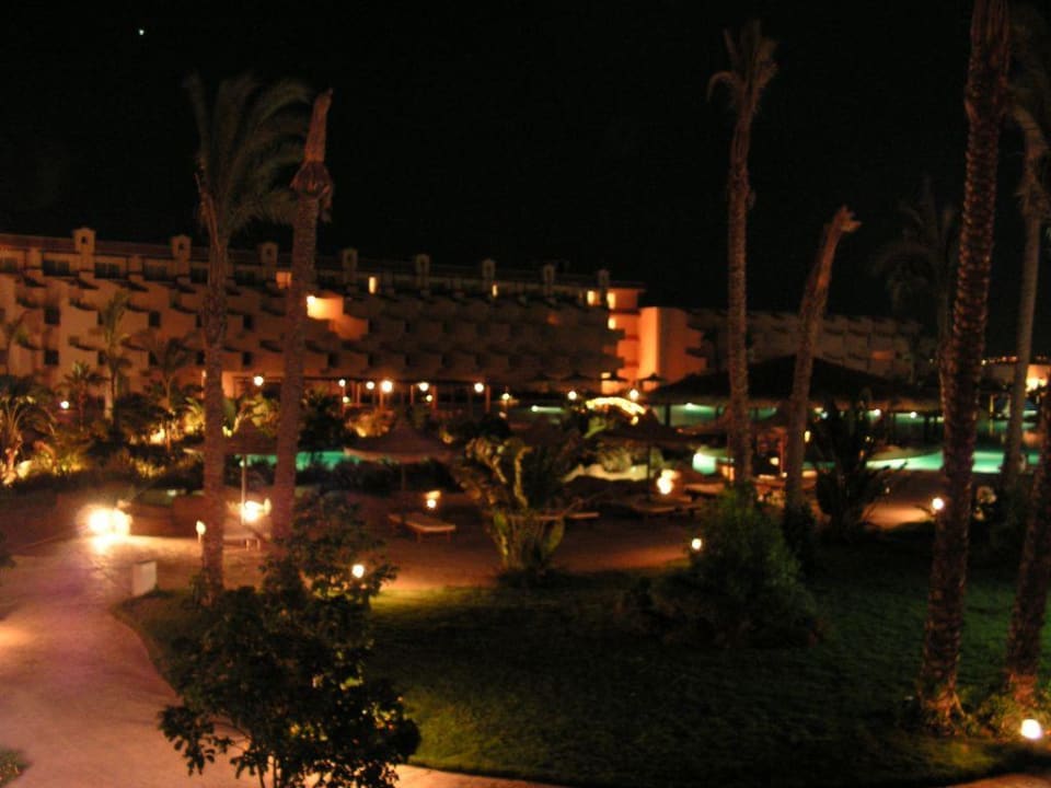 Pięknie i gorąco Pyramisa Beach Resort Sahl Hasheesh
