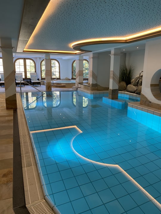 Pool Wellnesshotel Forsthaus Auerhahn