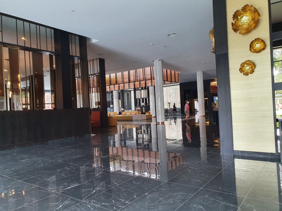 Lobby Hotel Riu Palace Oasis