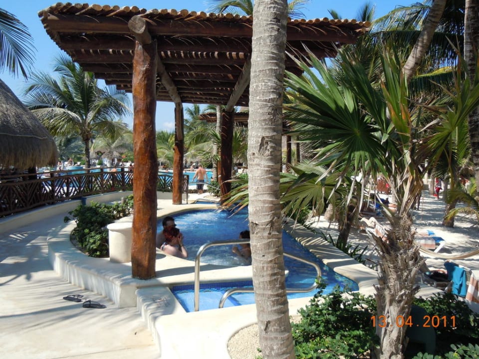 Yakuzzi Catalonia Royal Tulum Beach & Spa Resort - Adults only