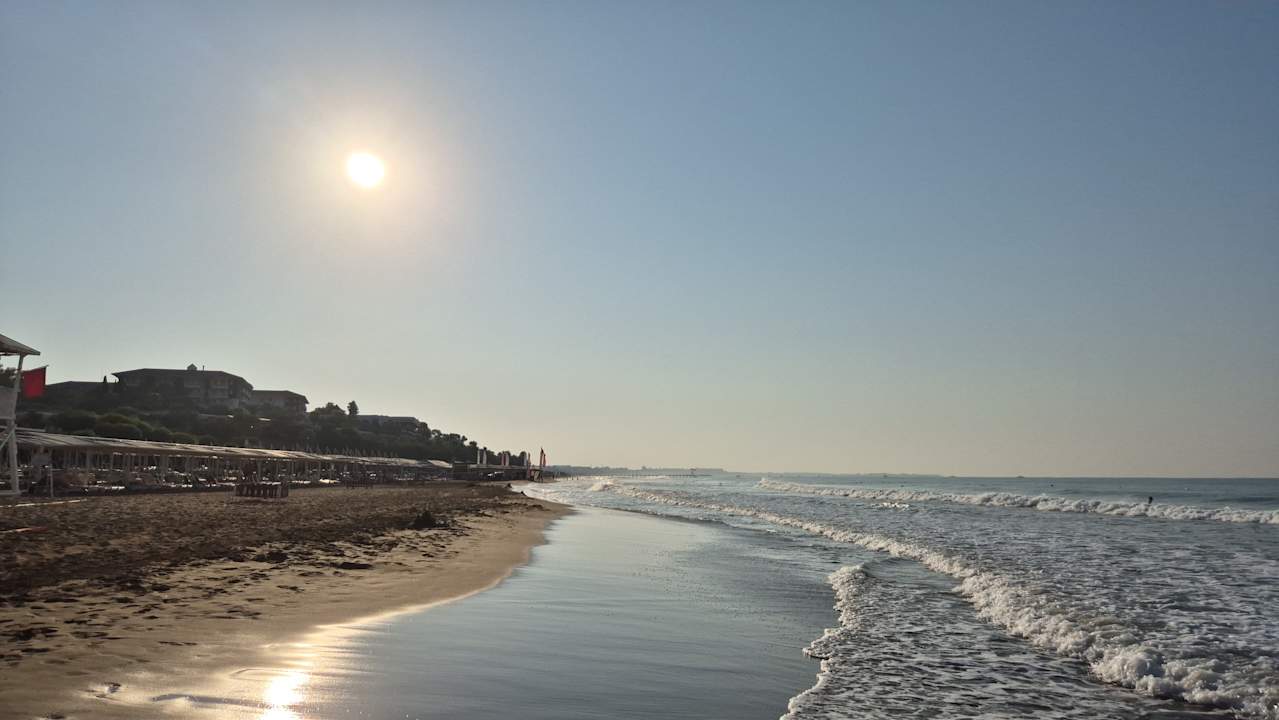 Strand Alba Resort Hotel