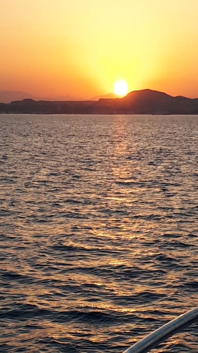 Strand AMC Royal Hotel & SPA