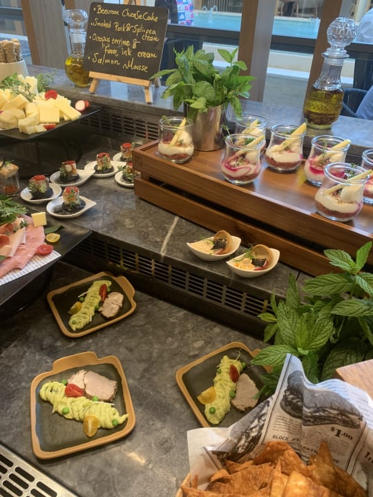 Gastro AKASHA Beach Hotel & Spa