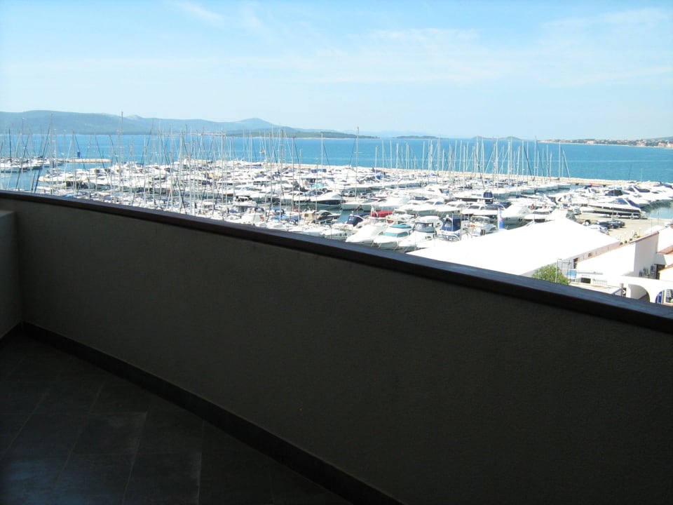 Widok na port Hotel IN Biograd