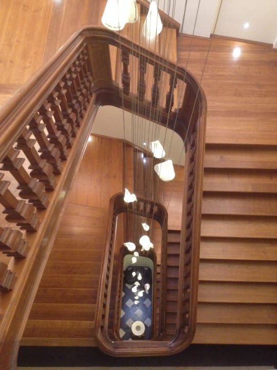 Original refurbished stairs Hotel Merici