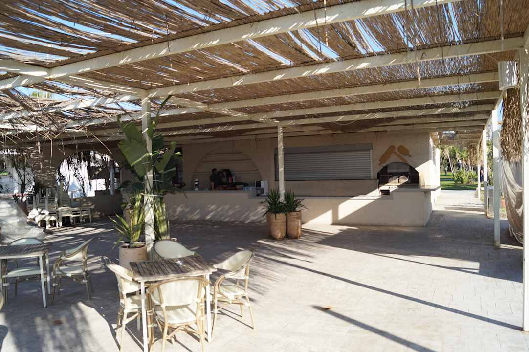 Strand Castival Hotel