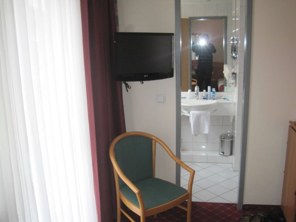 Blick ins Bad Garner Hotel Hamburg - Wandsbek Marktplatz