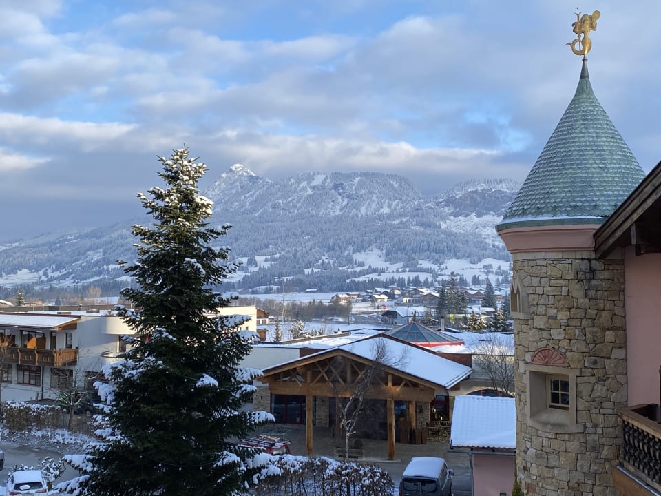 Ausblick Wellnesshotel ...liebes Rot-Flüh