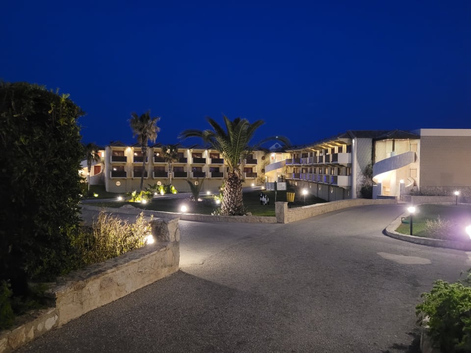 Gartenanlage Hotel Kalithea Horizon Royal