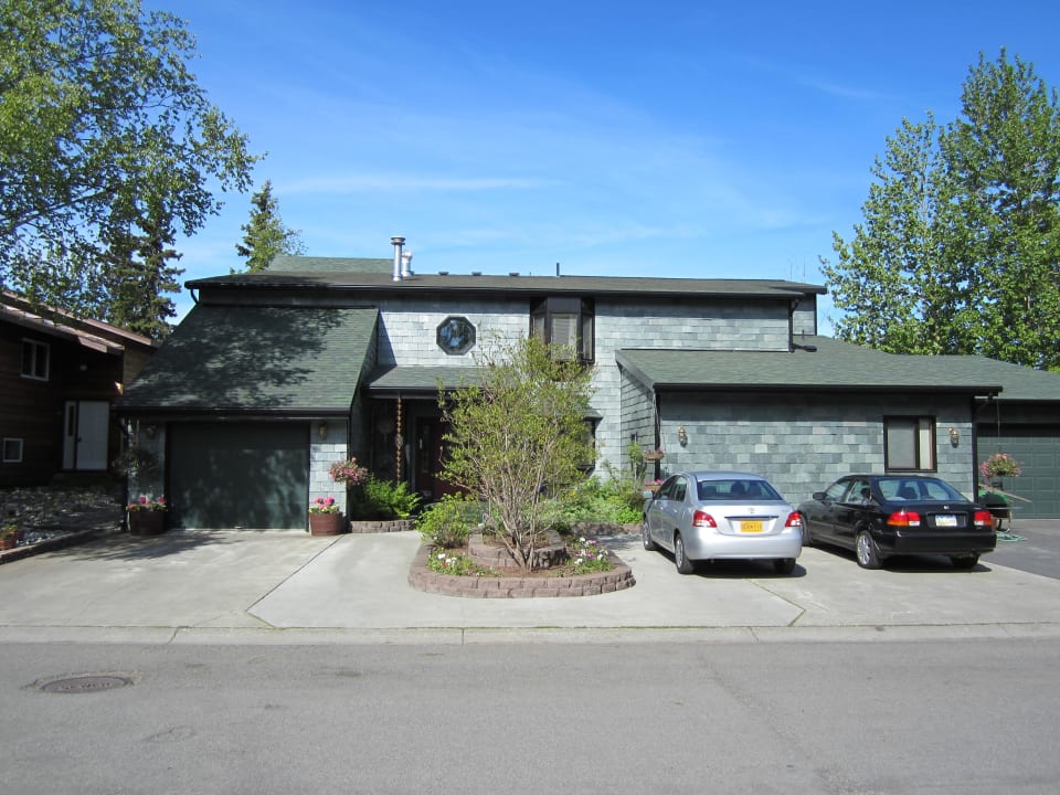 Außen Hotel Alaska House of Jade A&B