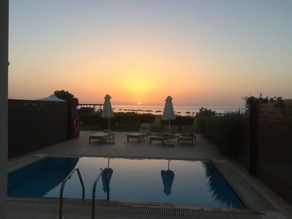 Poolzimmer Asterias Beach Resort