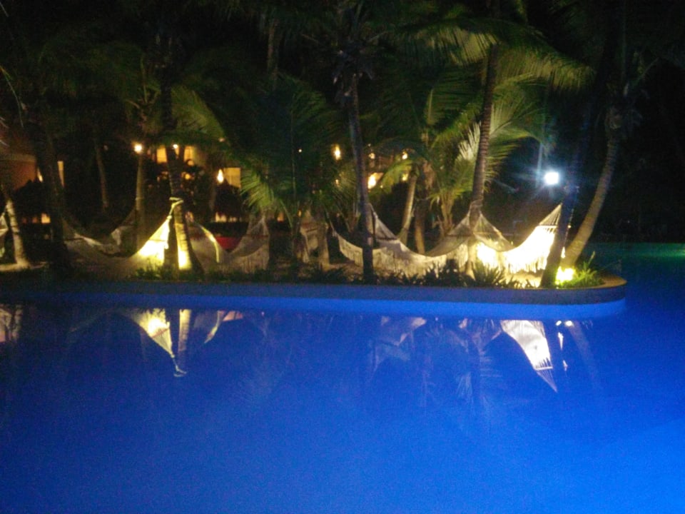 Pool Hotel Grand Palladium Palace Resort, Spa & Casino