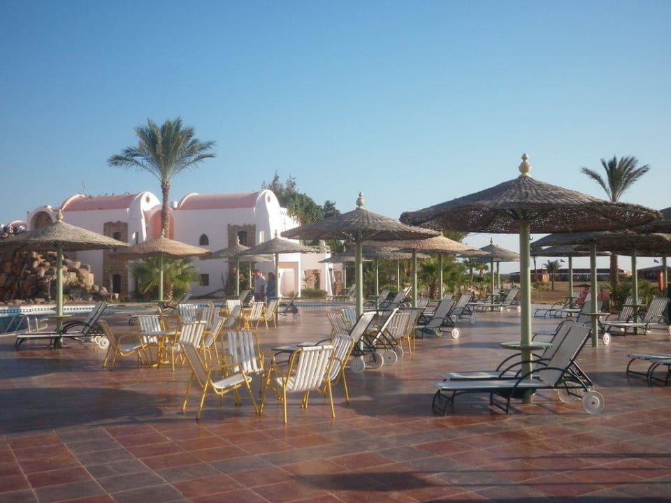 Blick zum Hotel Shams Alam Beach Resort