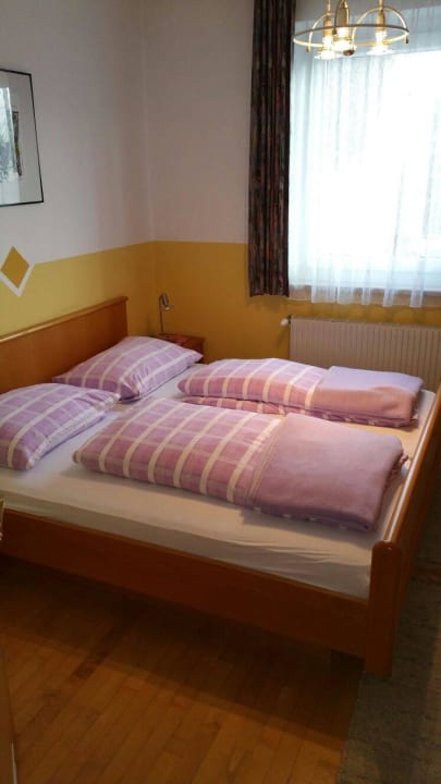 Bequemes Doppelbett Gasthaus Gostisce Trattoria Ogris