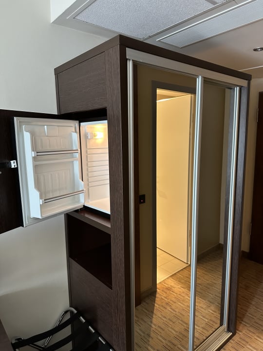 Zimmer elaya hotel hamburg finkenwerder