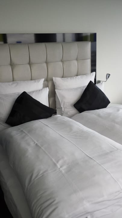 Zimmer mit Blick! INNSiDE by Meliá Düsseldorf Hafen